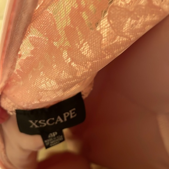 Xscape Lace Dress Size 4 Petite. EUC - Picture 8 of 8